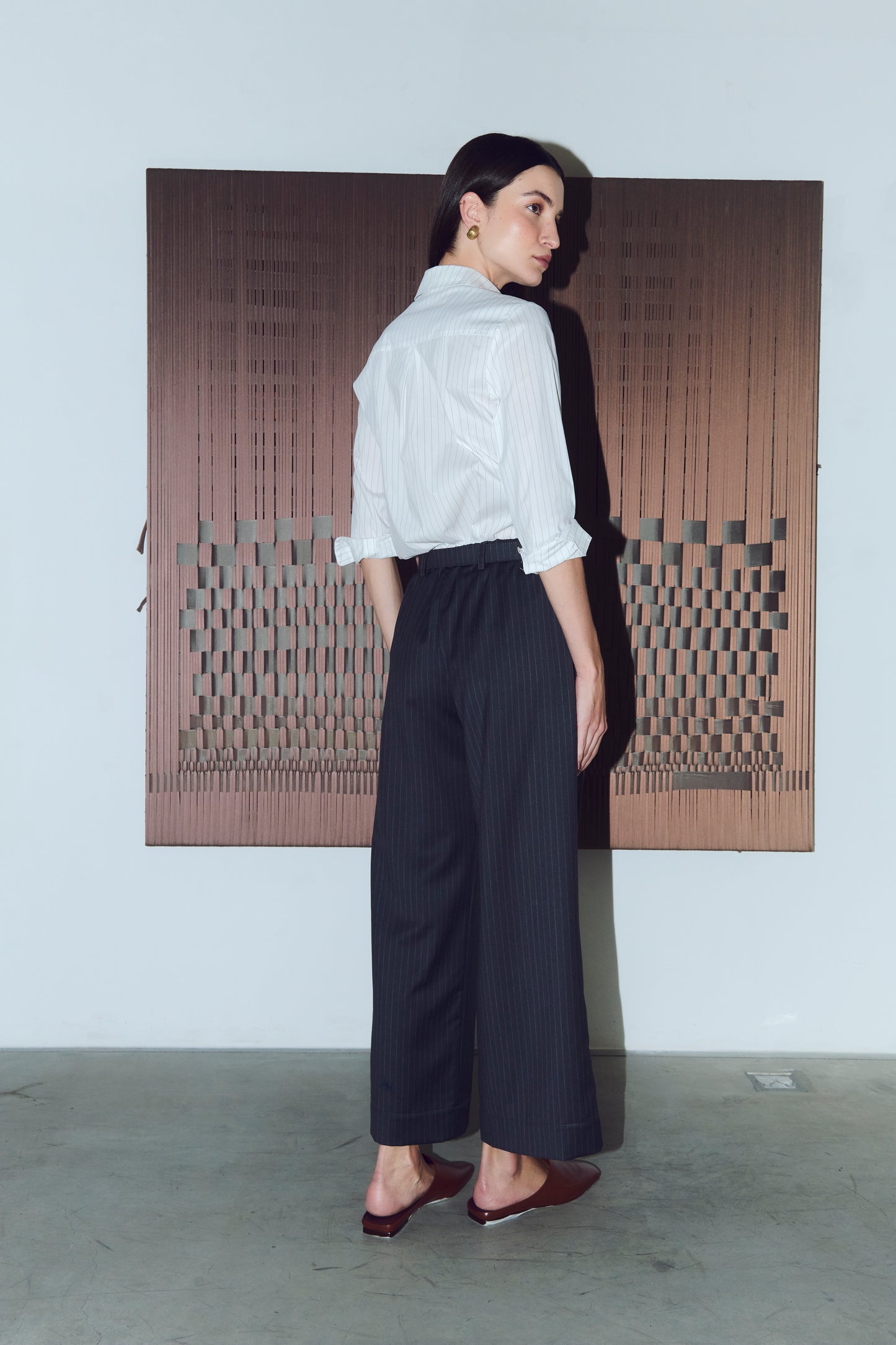 CALÇA RISCA DE GIZ LISTRADO