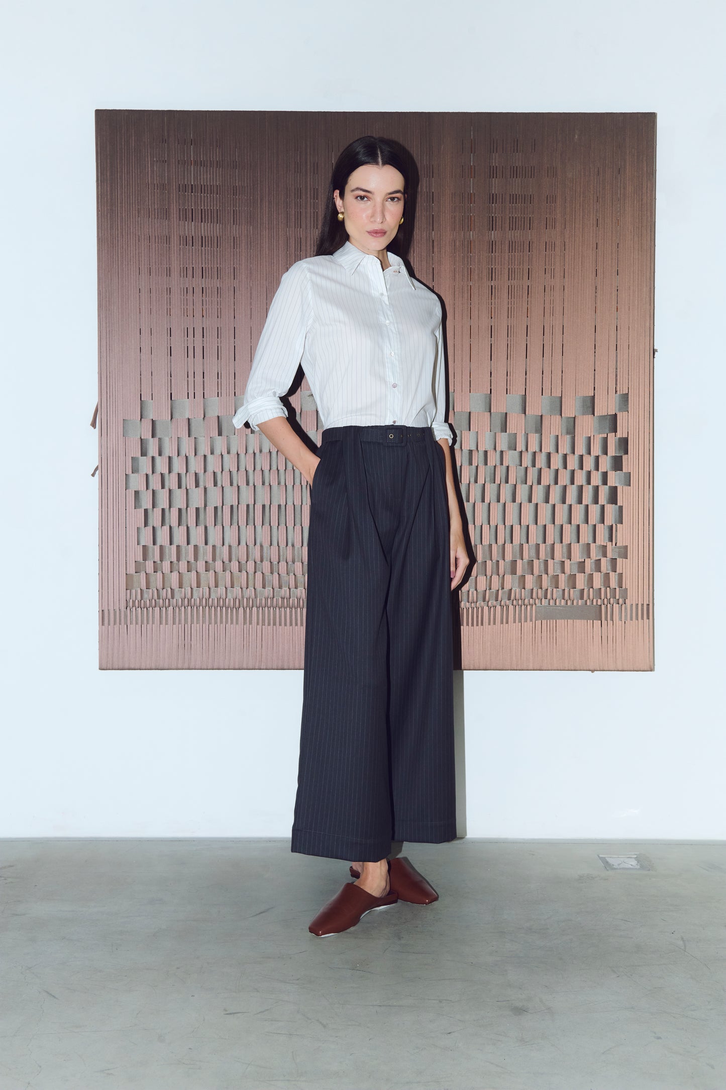 CALÇA RISCA DE GIZ LISTRADO